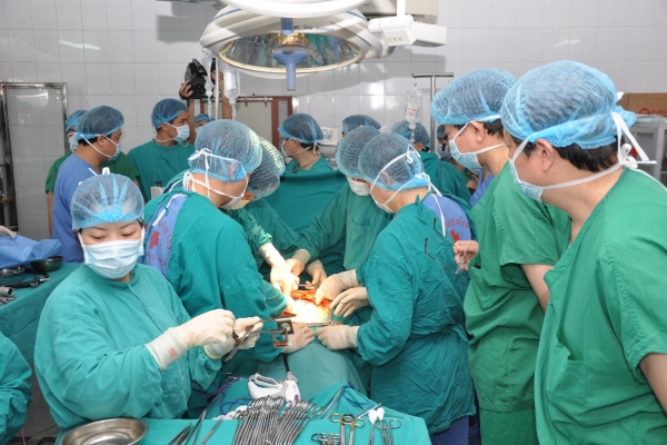 Ca ghép phổi đầu tiên ở Việt Nam đã thành công