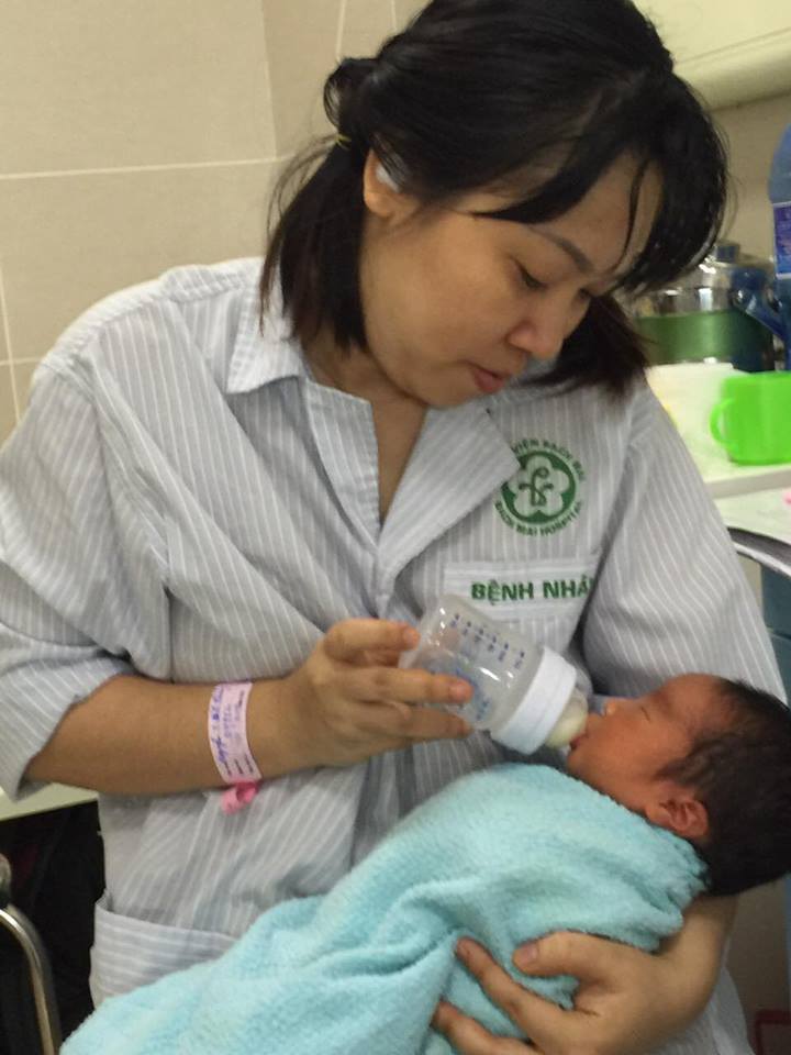 Bệnh viện Bạch Mai trao cơ hội làm cha mẹ cho 200 gia đình hiếm muộn