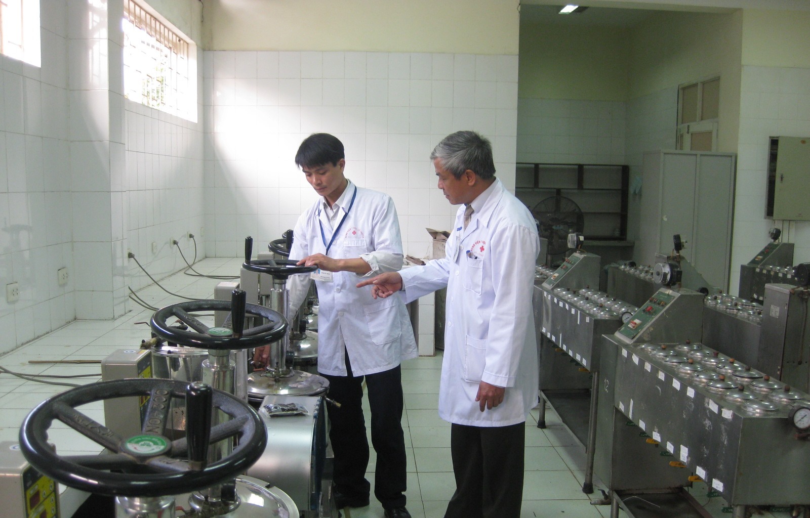 Nhiều vướng mắc về thanh toán bảo hiểm y tế trong y học cổ truyền