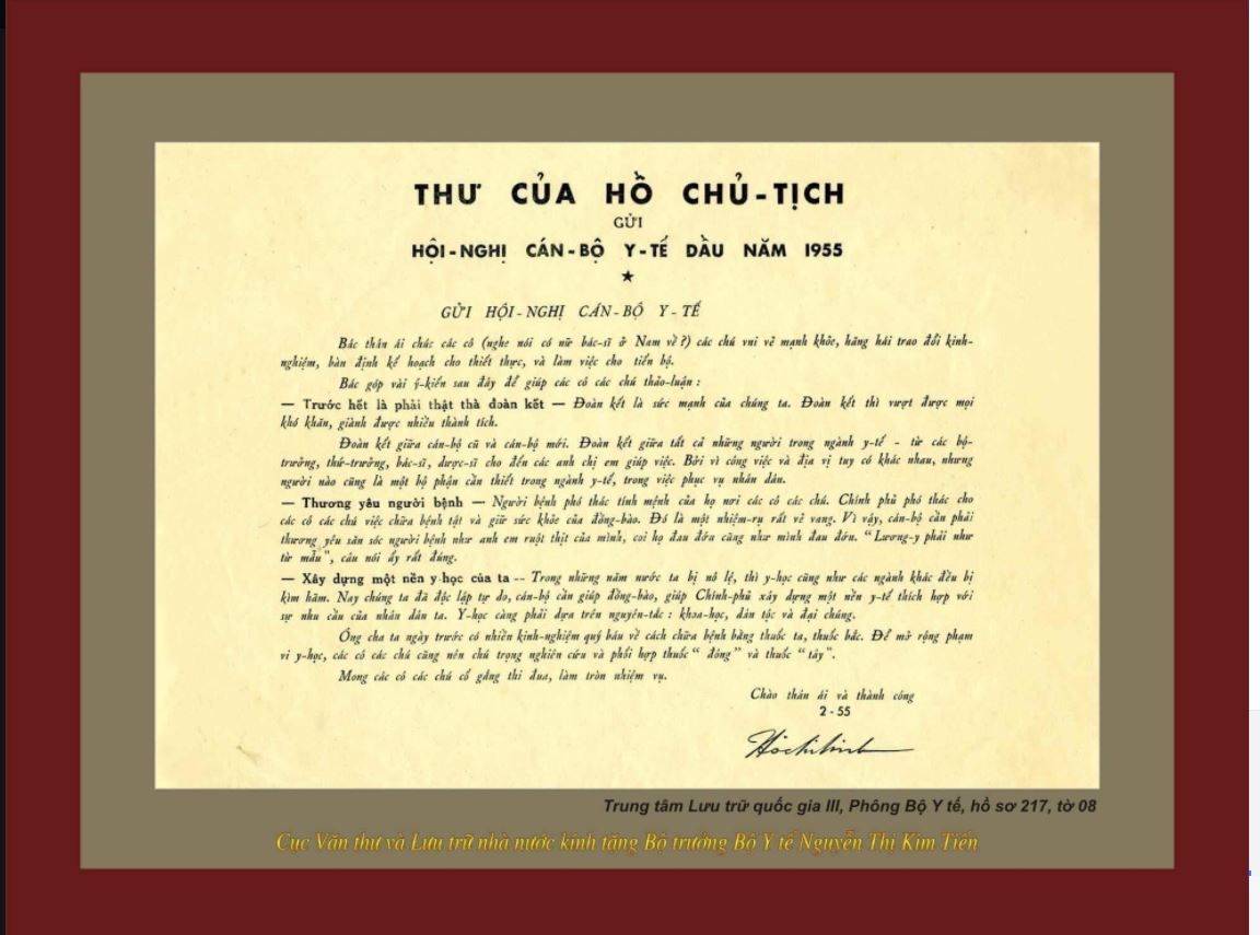 Trao bức thư của Hồ Chủ tịch gửi ngành y tế 63 năm trước