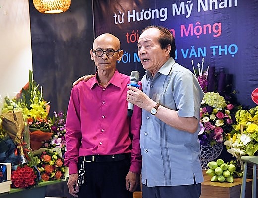 Nhà văn Nguyễn Văn Thọ “sinh” thêm 2 ‘đứa con tinh thần”