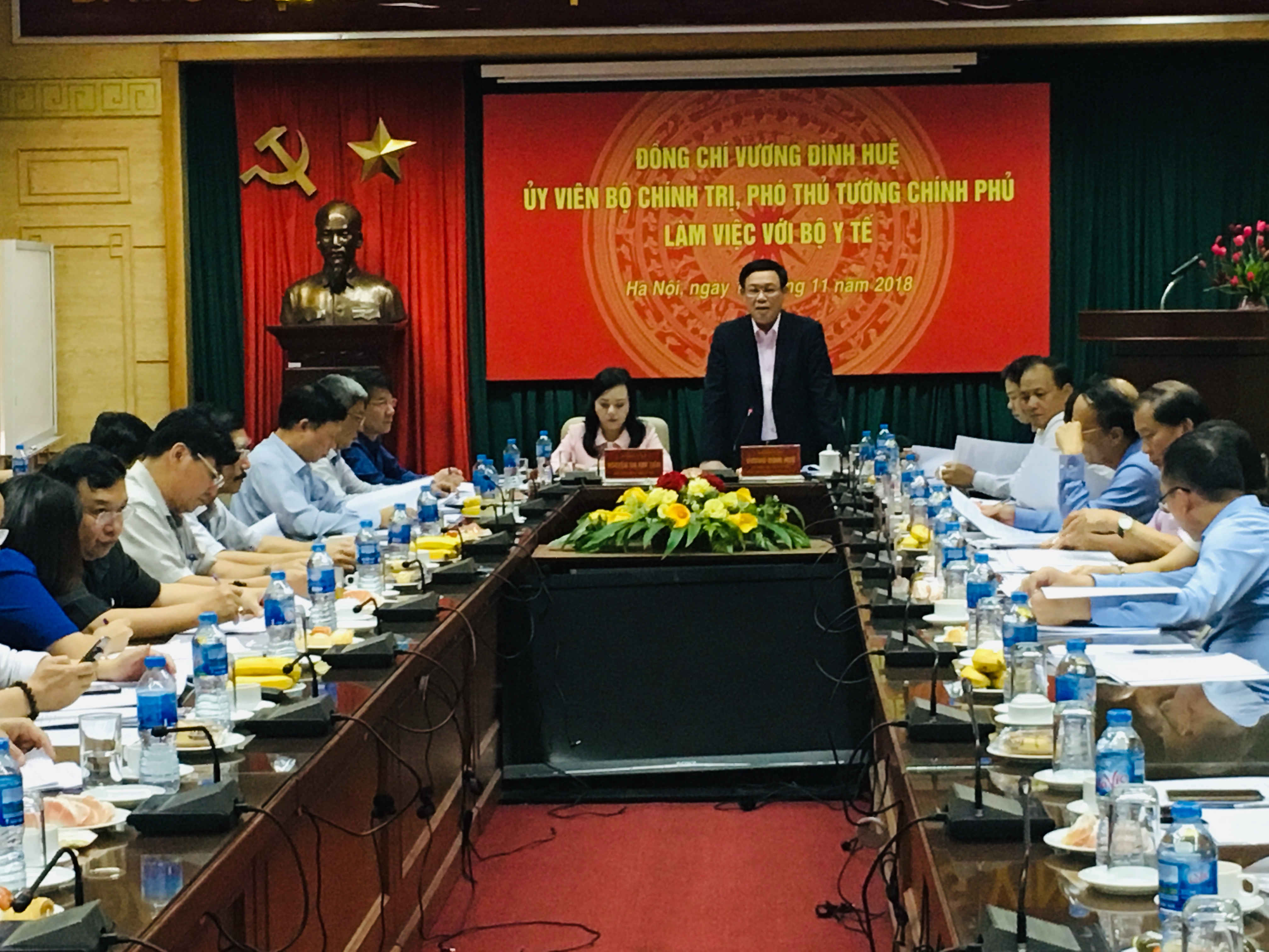 Phó Thủ tướng Vương Đình Huệ khen Bộ Y tế trong thực hiện cơ chế một cửa