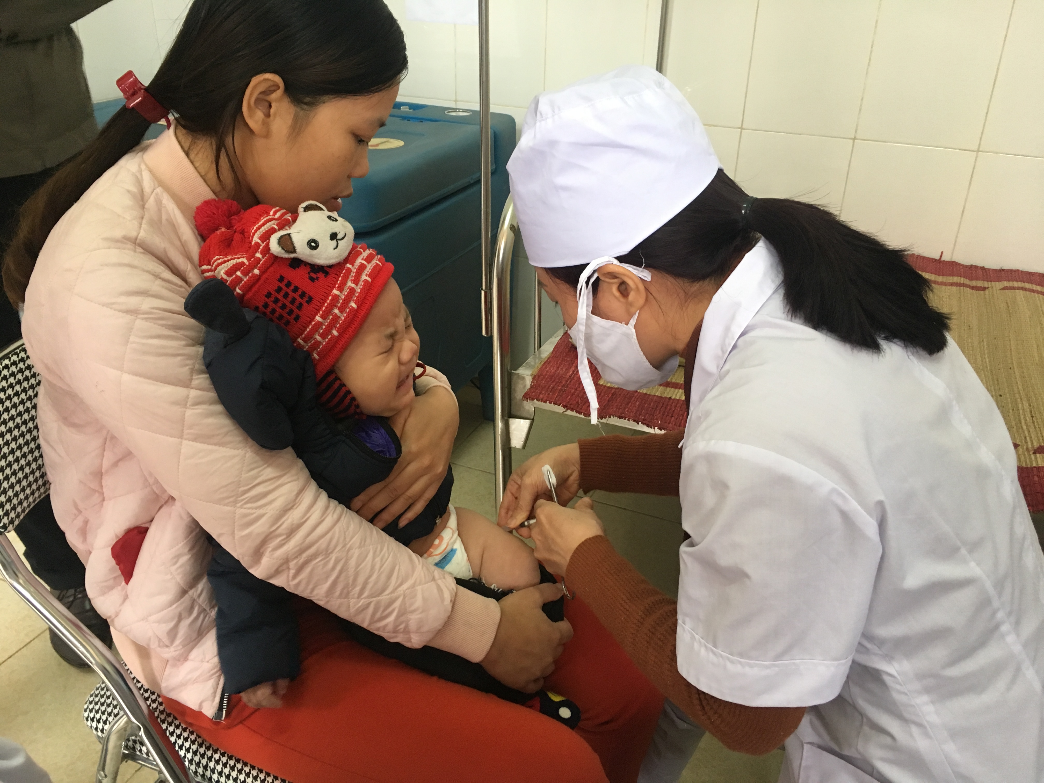 Tỉ lệ phản ứng sau tiêm vaccine ComBE Five nằm trong giới hạn