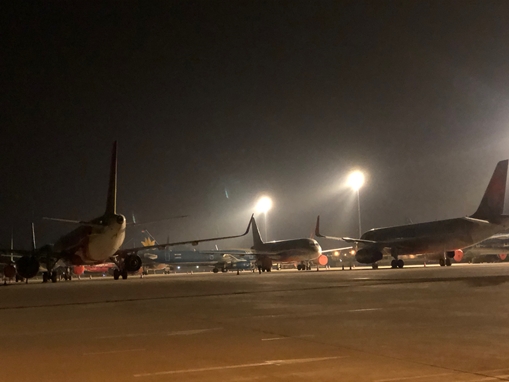 Từ 1/4:Các hãng hàng không chia nhau bay ngày chẵn, lẻ