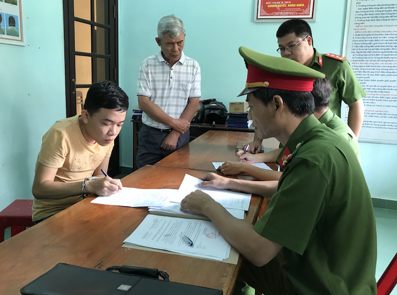 Lừa đảo trúng thưởng qua mạng, chiếm đoạt gần 800 triệu đồng