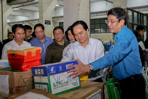 Gần 11 tỷ đồng được Bộ GD&ĐT gửi về miền Trung