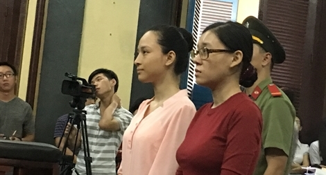 Phương Nga khẳng định ở chung phòng với Cao Toàn Mỹ khi xuất ngoại