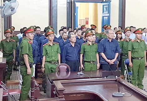 Tòa không chấp nhận luật sư bảo vệ cho ông Trần Bắc Hà