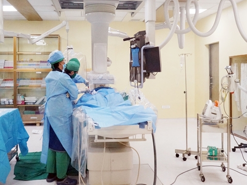 Can thiệp giờ vàng cứu sống bệnh nhân đột quị ngưng thở