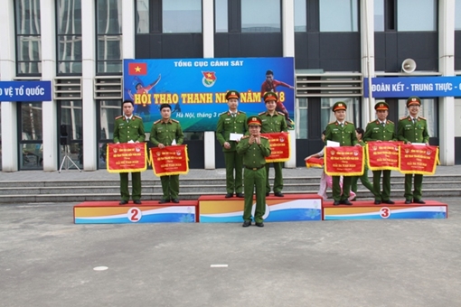 Bế mạc hội thao Khỏe để xây dựng và bảo vệ Tổ quốc