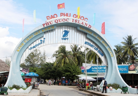 Kỷ luật Chủ tịch và Phó Chủ tịch UBND huyện Phú Quốc