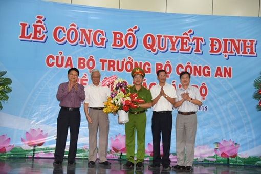 Thiếu tướng Trịnh Văn Thanh - người thầy luôn tìm tòi, say mê nghiên cứu khoa học