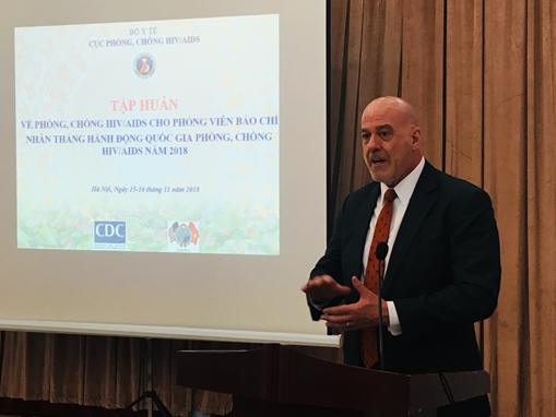 HIV không lây nhiễm qua đường tình dục nếu virus dưới ngưỡng phát hiện