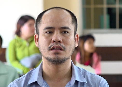 Tên cướp 4 tiền án chích điện giết chủ tiệm vàng lĩnh 30 năm tù