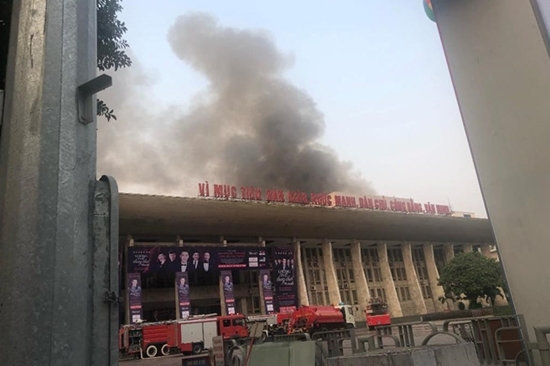 Cháy tại hội trường Cung văn hóa hữu nghị Hà Nội