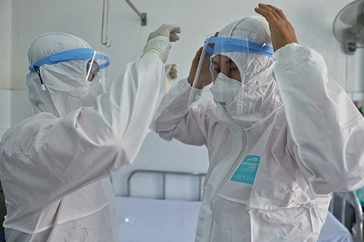 Hội chẩn liên viện điều trị tổn thương phổi cho nữ bệnh nhân số 32