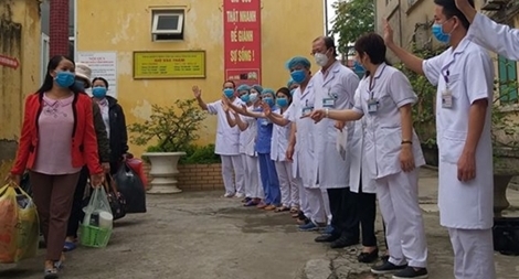 Chuyên gia lý giải trường hợp  BN188 dương tính trở lại sau 3 ngày xuất viện