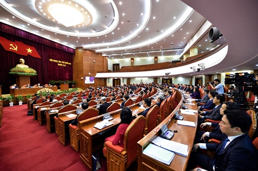 Bế mạc Hội nghị Trung ương 12