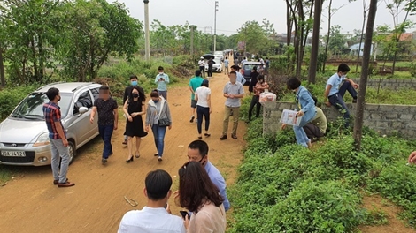 Đất nền và những cái bẫy