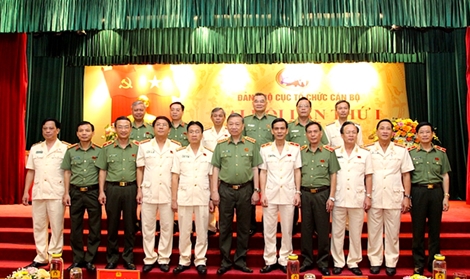 Tiếp tục hoàn thiện, củng cố tổ chức bộ máy Bộ Công an tinh gọn, hiệu quả