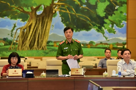 Luật Giao thông đường bộ (sửa đổi) không quy định về đào tạo sát hạch, cấp bằng lái