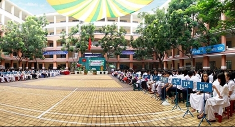 Thêm 2.000 học sinh phổ thông phải tạm nghỉ học vì dịch COVID-19