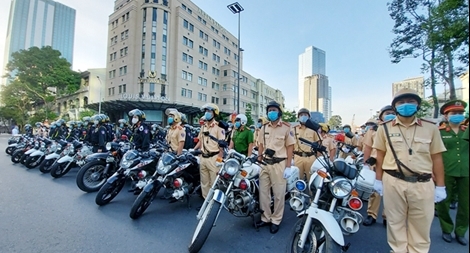 Để đêm Giáng sinh an lành cho người dân thành phố