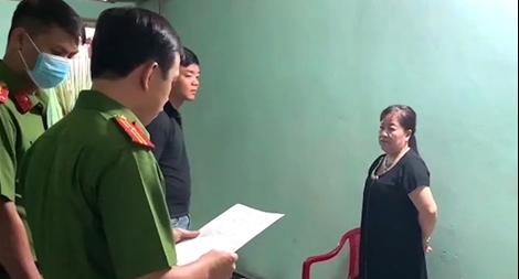 Phá tụ điểm lô đề trong quán cà phê