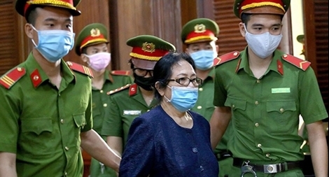 Trả hồ sơ điều tra lại vụ bị cáo Bạch Diệp hoán đổi đất vàng