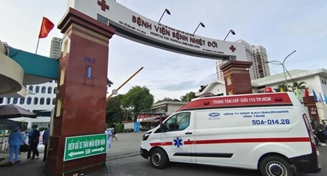 Bài học từ “lỗ thủng” phòng dịch tại Bệnh viện Bệnh Nhiệt đới TP Hồ Chí Minh