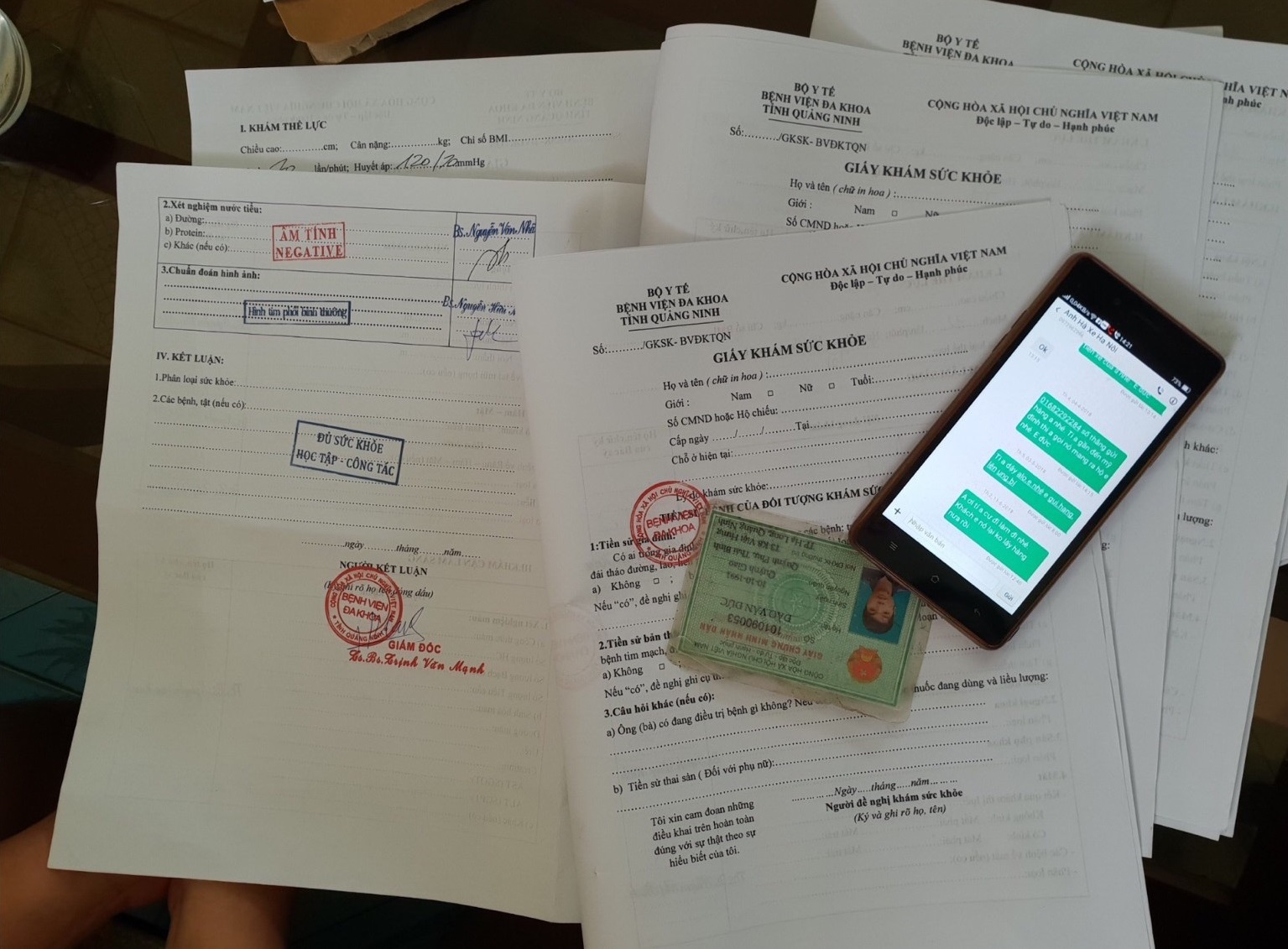 Triệt phá đường dây buôn bán giấy khám sức khỏe giả