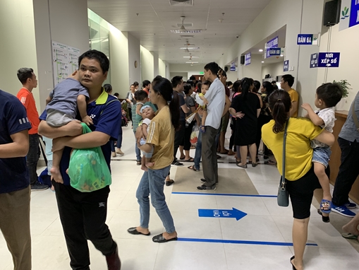 Nhiều trẻ bị tổn thương nặng do ngộ độc thuốc cam