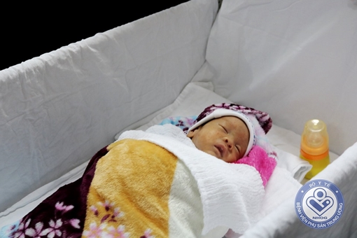 Mẹ con bé Bình An đã được ra viện