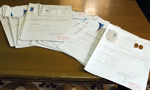 Khởi tố 2 vợ chồng làm giả giấy khám sức khỏe cho hàng trăm giáo viên