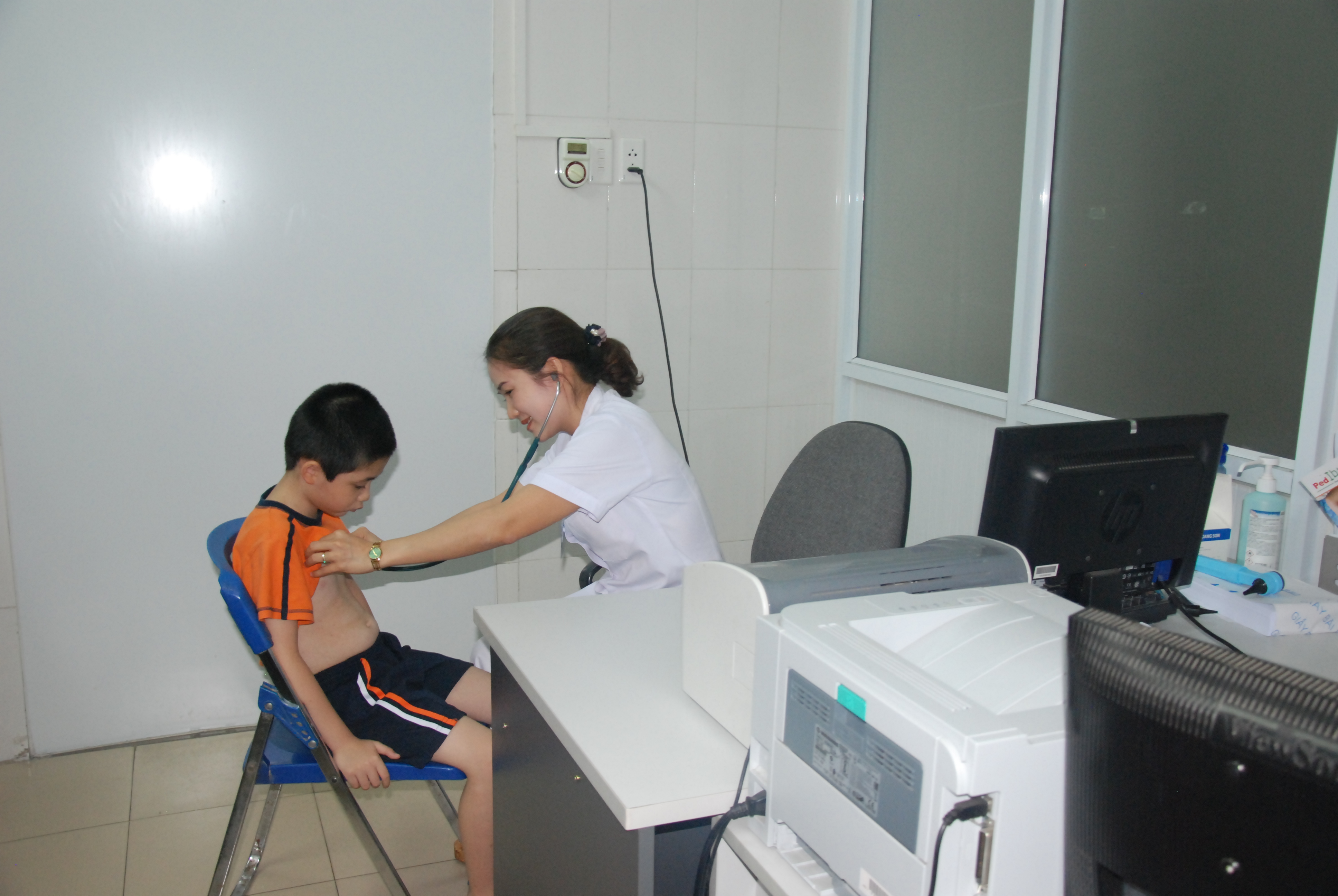 Ô nhiễm không khí ở Hà Nội lên ngưỡng cực kỳ có hại cho sức khỏe con người