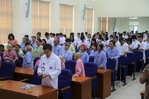 Phát động nhắn tin ủng hộ bệnh nhân ung thư