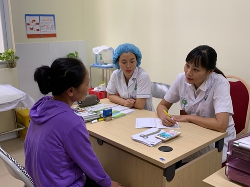 Đi khám sớm để tránh nhầm ung thư đại trực tràng thành bệnh trĩ