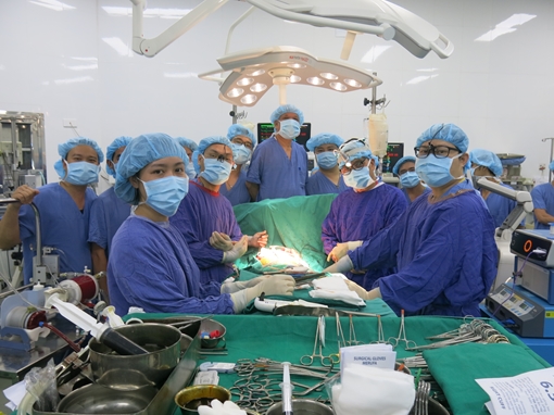 Bệnh viện Việt Đức lần đầu tiên thực hiện thành công 2 ca ghép tạng đồng thì