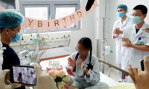 Cô gái được “tái sinh” giữa tâm dịch Bạch Mai gửi lời cảm ơn tới các thầy thuốc
