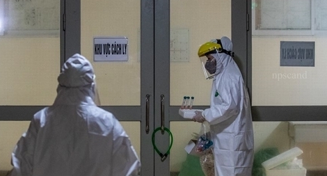 Thêm  4 phụ nữ Việt nhập cảnh từ UAE nhiễm COVID-19