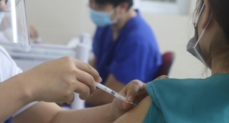  5 người phản vệ độ 2 và 1 trường hợp phản vệ độ 3 sau tiêm vaccine COVID-19