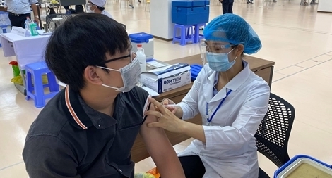 Đối tượng nào đủ điều kiện tiêm vaccine COVID-19