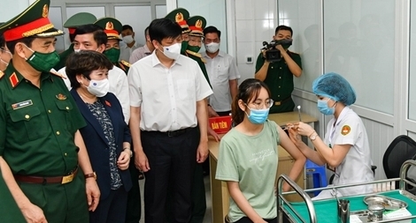 Nanogen xin cấp phép khẩn cấp có điều kiện vaccine phòng COVID-19 đầu tiên của Việt Nam