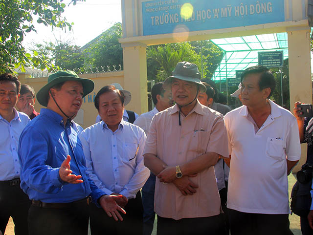 Bộ Tài nguyên và Môi trường thị sát khu vực sạt lở tại tỉnh An Giang