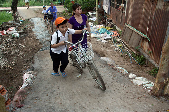Học sinh khu vực sạt lở đã trở lại trường