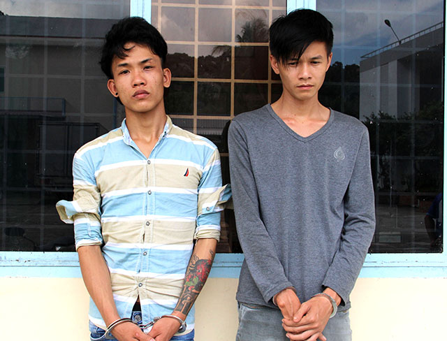 Đòi nợ vợ không được, đâm chồng trọng thương