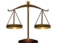 Đình chỉ công tác, xử lí 2 cán bộ liên quan vụ đánh lộn