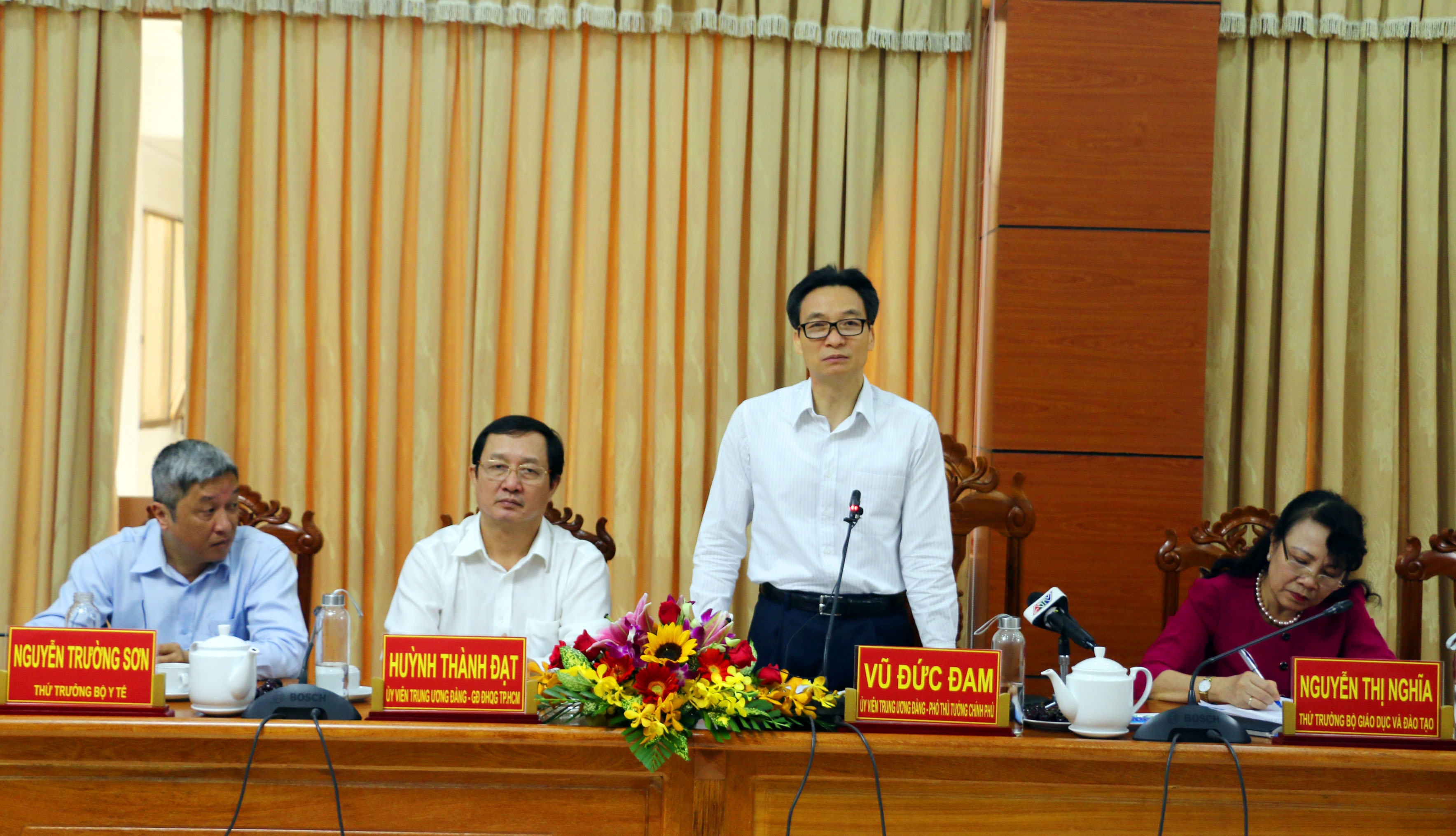 Phó Thủ tướng Vũ Đức Đam làm việc tại tỉnh An Giang