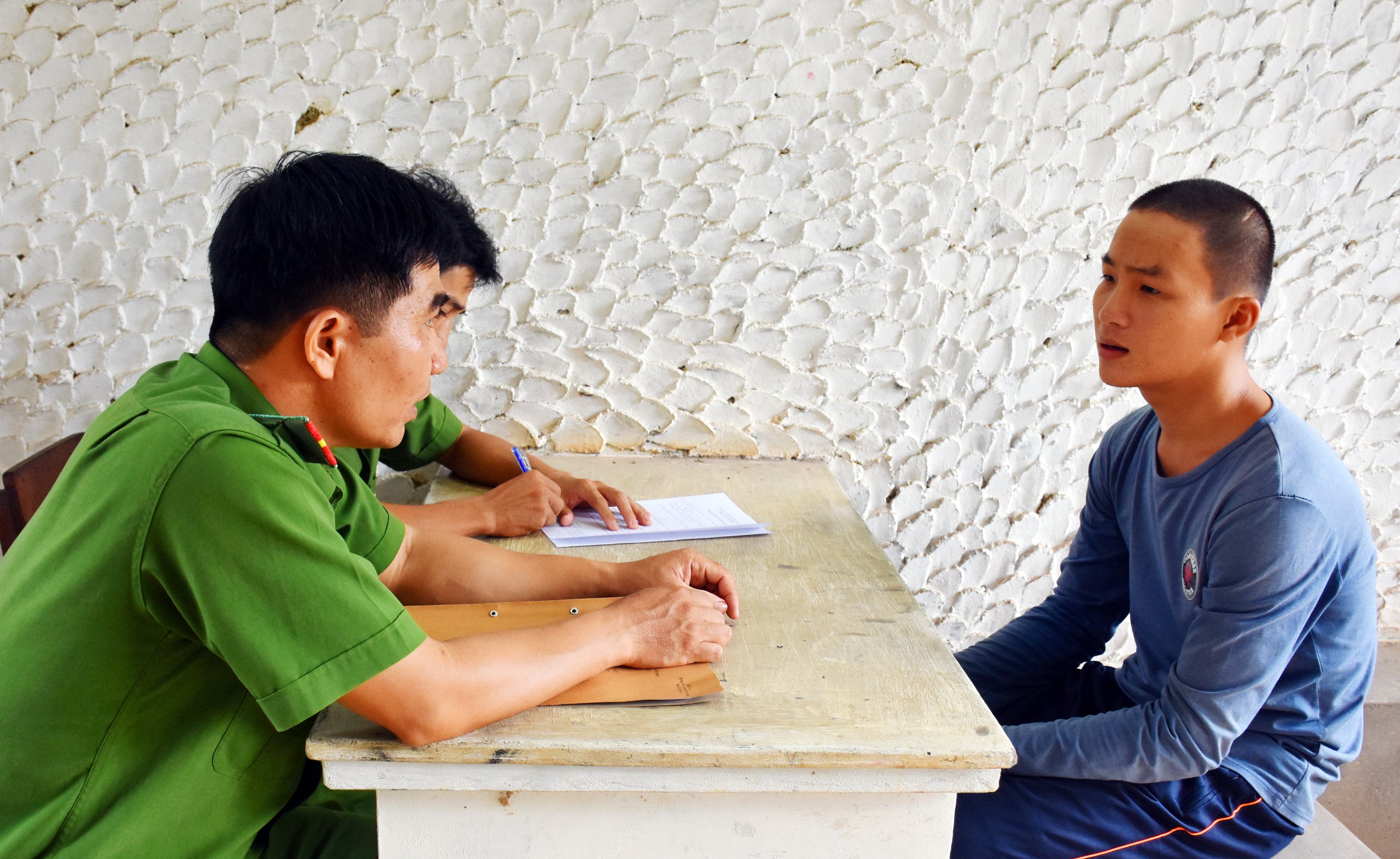 Cháu đánh chết cậu ruột trong đám giỗ tại gia đình