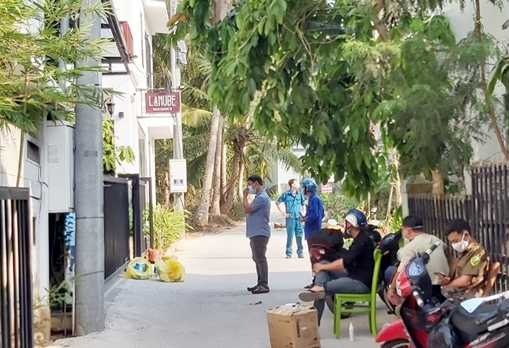 Kêu gọi công dân đi cùng 2 chuyến bay với BN thứ 54 chủ động khai báo y tế